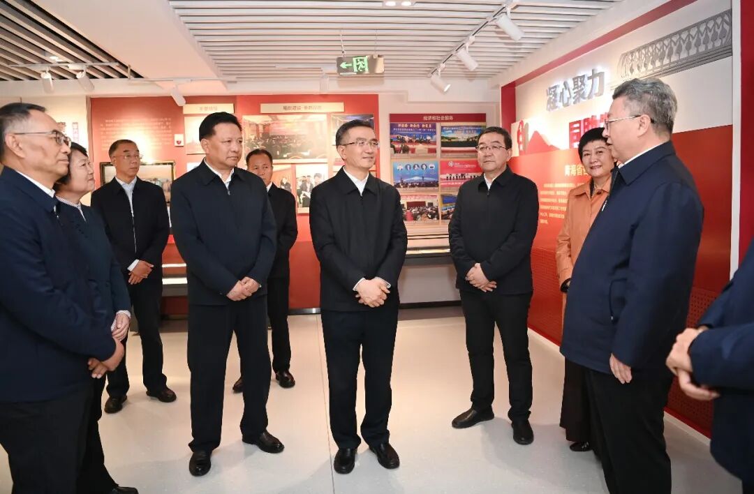 罗东川：围绕中心 履职尽责 担当作im钱包下载为 为谱写中国式现代化青海篇章作出新贡献